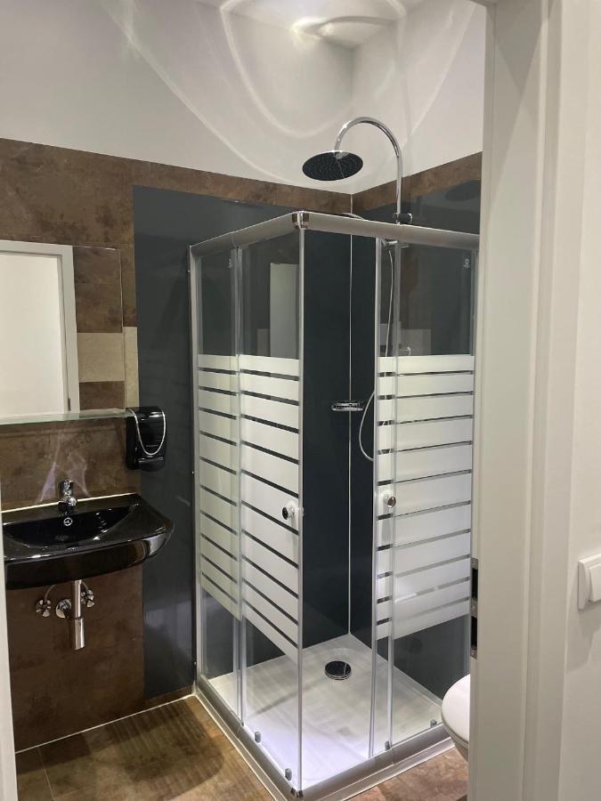 Gastpark Hotel Манчинг Екстериор снимка