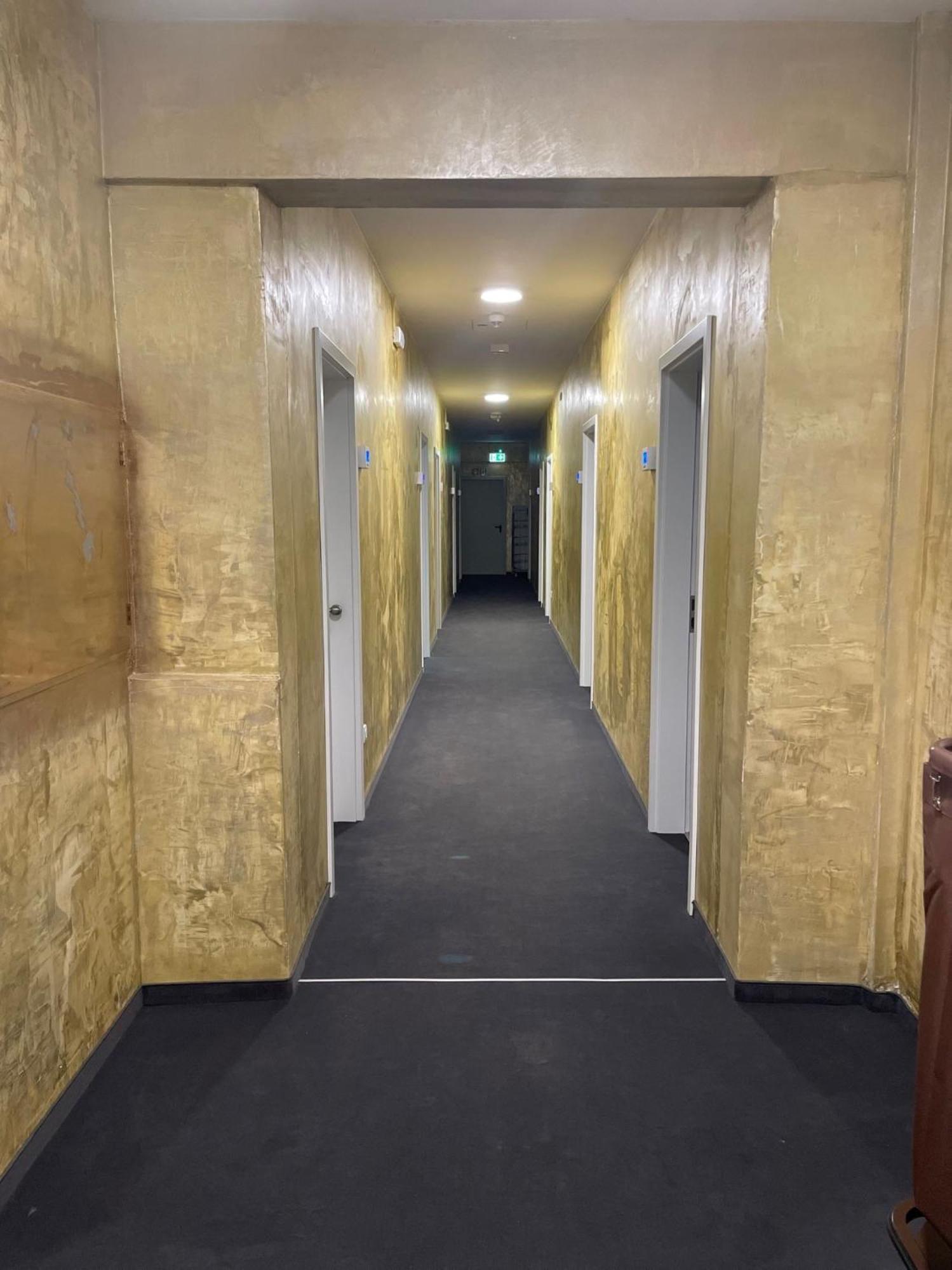 Gastpark Hotel Манчинг Екстериор снимка